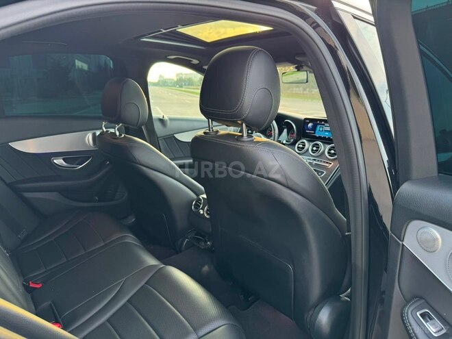 Mercedes C 300 2018, 93,500 km - 2.0 l - Bakı