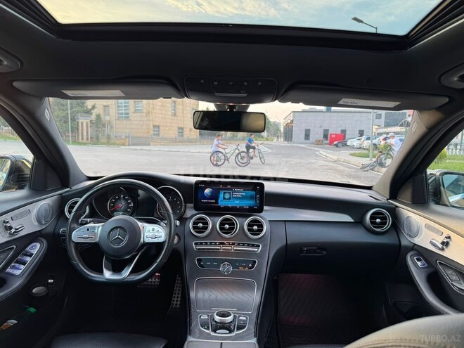Mercedes C 300 2018, 93,500 km - 2.0 l - Bakı