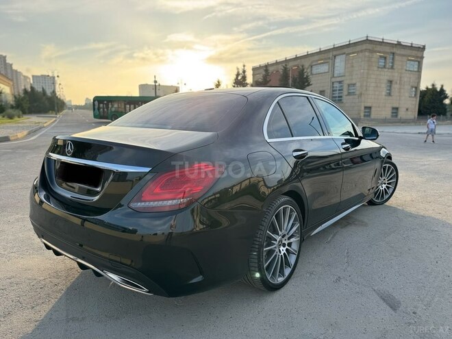 Mercedes C 300 2018, 93,500 km - 2.0 l - Bakı