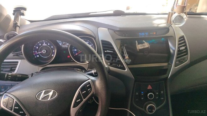 Hyundai Elantra 2015, 124,842 km - 1.8 l - Bakı