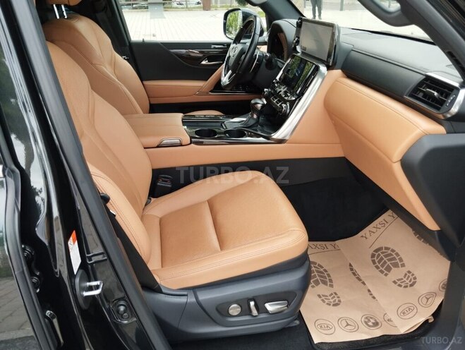 Lexus LX 500d 2023, 36,000 km - 3.3 л - Bakı
