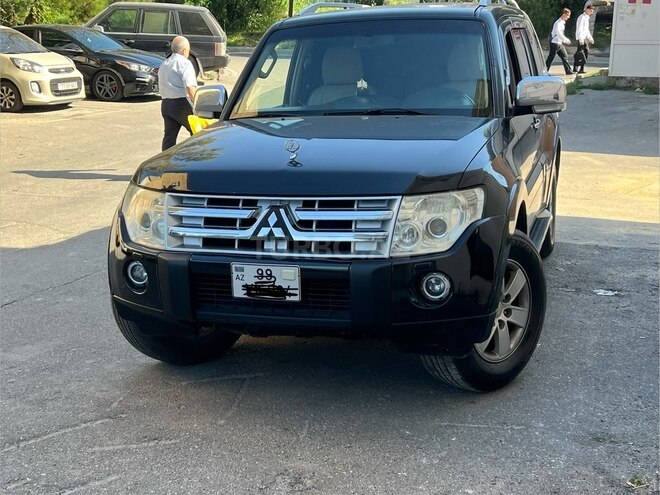 Mitsubishi Pajero 2007, 286,000 km - 3.0 l - Bakı