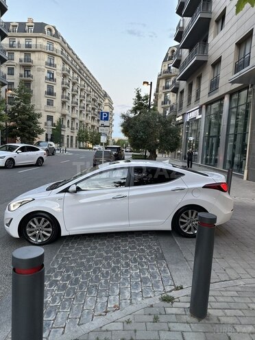 Hyundai Avante 2014, 230,000 km - 1.6 l - Bakı