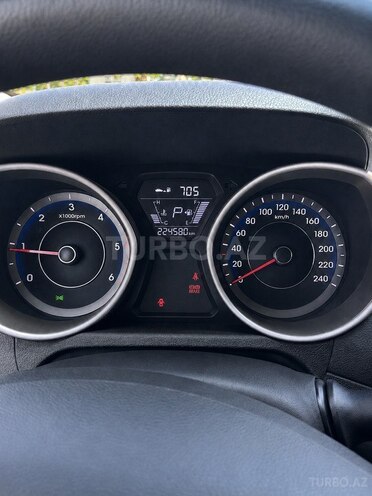 Hyundai Avante 2014, 230,000 km - 1.6 l - Bakı