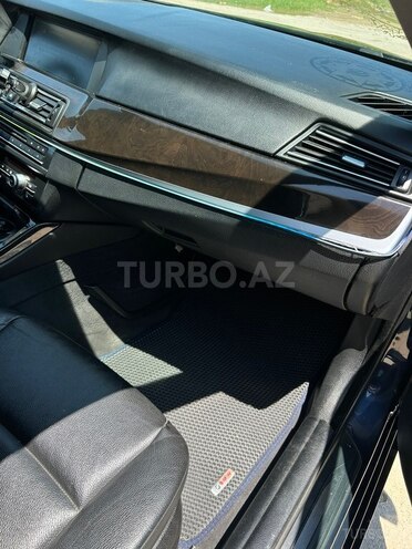 BMW 525 2012, 335,000 km - 2.0 л - Beyləqan