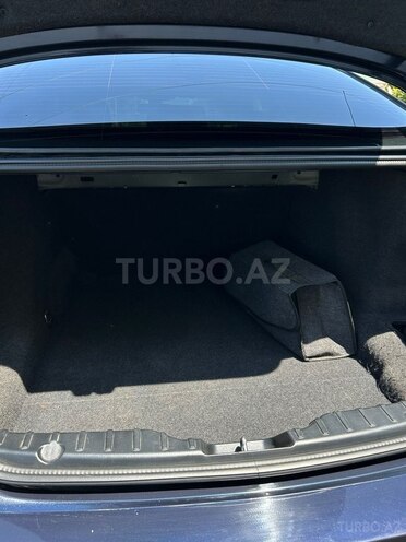 BMW 525 2012, 335,000 km - 2.0 л - Beyləqan