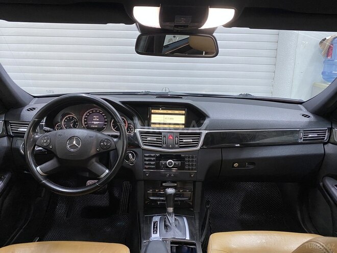 Mercedes E 220 2009, 428,000 km - 2.1 л - Sumqayıt