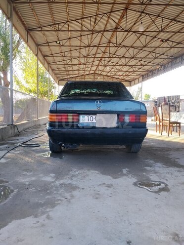 Mercedes 190 1990, 257,000 km - 2.2 l - Şirvan