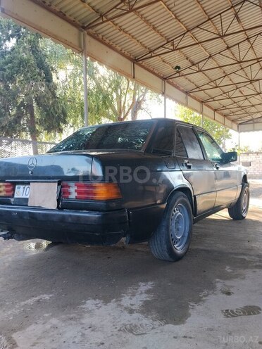 Mercedes 190 1990, 257,000 km - 2.2 l - Şirvan