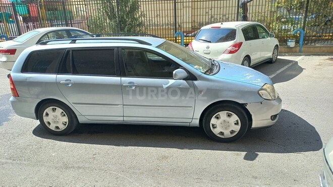 Toyota Corolla 2006, 350,000 km - 1.4 л - Xırdalan