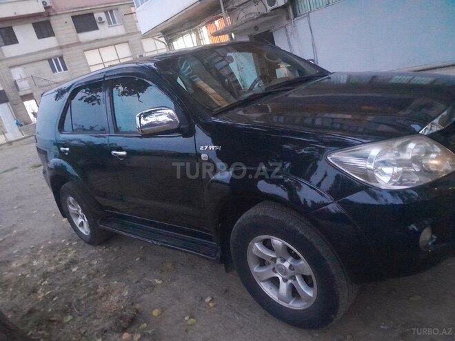 Toyota Fortuner 2005, 235,600 km - 2.7 l - Gəncə