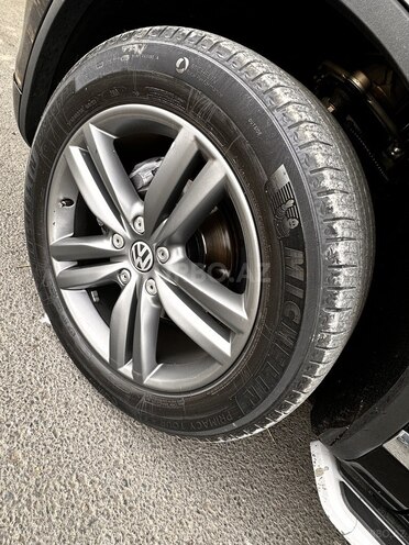 Volkswagen Touareg 2014, 216,000 km - 3.6 л - Gəncə