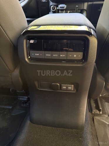 Toyota Land Cruiser Prado 2025, 21,000 km - 2.8 л - Bakı
