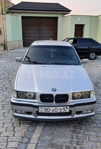 BMW 318 1994, 325,000 km - 1.8 l - Bakı
