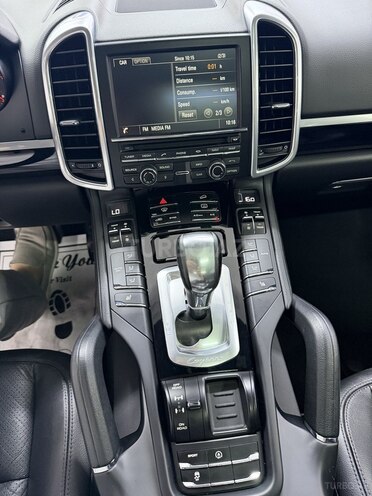 Porsche Cayenne 2016, 98,000 km - 3.6 л - Bakı