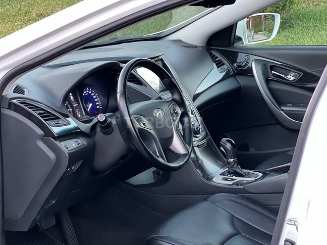 Hyundai Grandeur 2013, 198,000 km - 2.4 л - Bakı