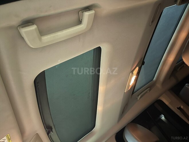 Land Rover Discovery 2016, 205,000 km - 3.0 l - Masallı