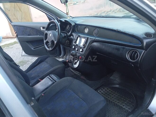 Mitsubishi Airtrek 2003, 400,000 km - 2.0 л - Ağdaş