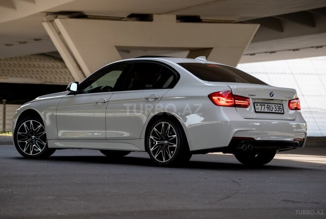 BMW 330 2018, 111,000 km - 2.0 l - Bakı