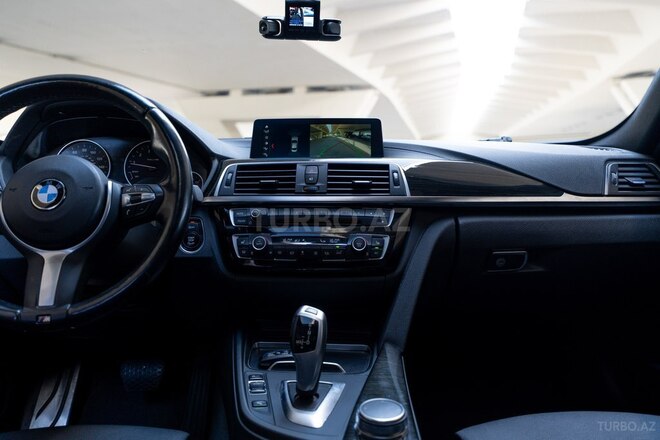 BMW 330 2018, 111,000 km - 2.0 l - Bakı