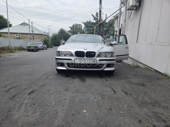 BMW 528 1999, 110,000 km - 2.8 l - Qəbələ