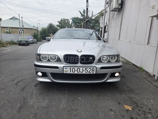 BMW 528 1999, 110,000 km - 2.8 l - Qəbələ