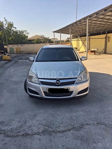 Opel Astra 2007, 329,000 km - 1.4 l - Gəncə