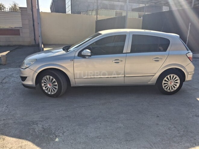 Opel Astra 2007, 329,000 km - 1.4 l - Gəncə