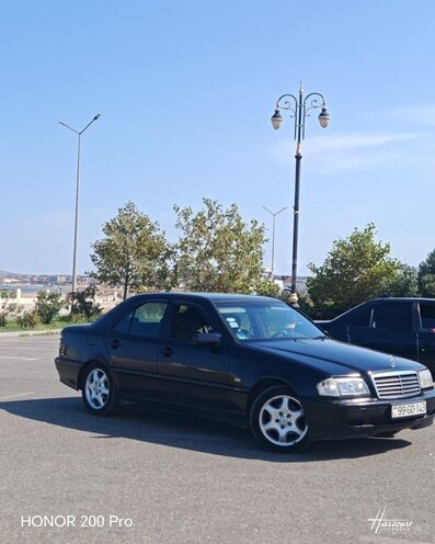 Mercedes C 200 1999, 455,000 km - 2.0 l - Bakı