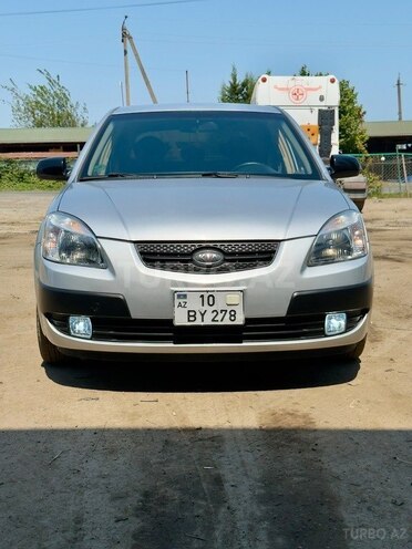 Kia Rio 2006, 300,000 km - 1.5 l - Masallı
