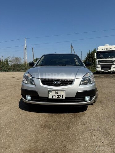 Kia Rio 2006, 300,000 km - 1.5 l - Masallı