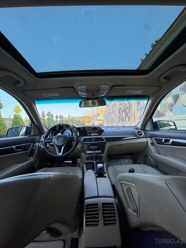 Mercedes C 250 2012, 232,000 km - 1.8 л - Bakı