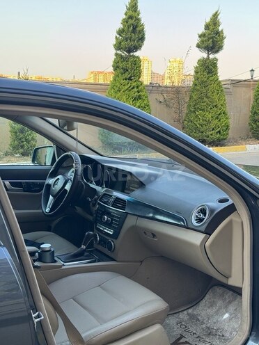 Mercedes C 250 2012, 232,000 km - 1.8 л - Bakı