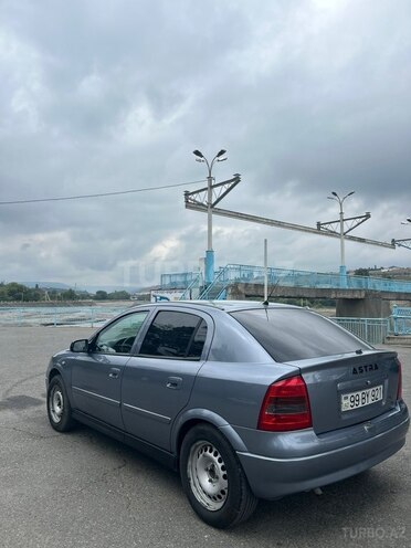 Opel Astra 2005, 246,000 km - 1.4 l - Quba