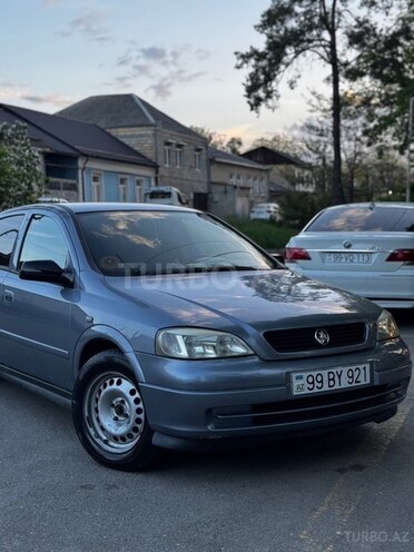 Opel Astra 2005, 246,000 km - 1.4 l - Quba