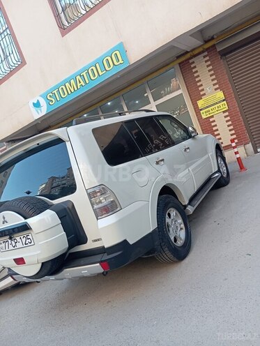 Mitsubishi Pajero 2007, 217,000 km - 3.0 l - Bakı