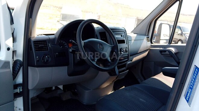 Mercedes Sprinter 311 2009, 240,000 km - 2.2 l - Bakı