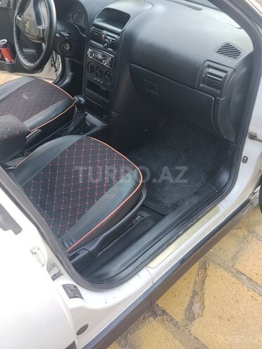 Opel Astra 2000, 100,000 km - 2.0 l - Bakı