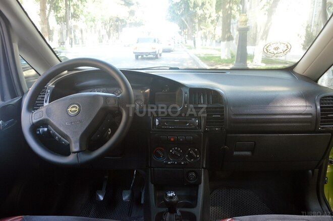 Opel Zafira 2001, 280,000 km - 1.8 л - Xırdalan