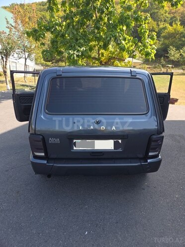LADA (VAZ) Niva 2021, 40,000 km - 1.7 l - Qax