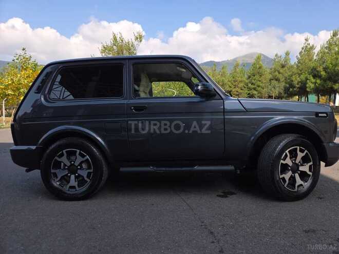 LADA (VAZ) Niva 2021, 40,000 km - 1.7 l - Qax