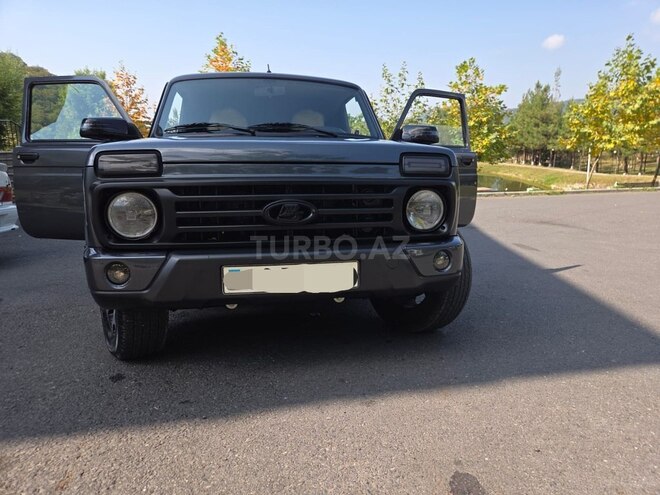 LADA (VAZ) Niva 2021, 40,000 km - 1.7 l - Qax