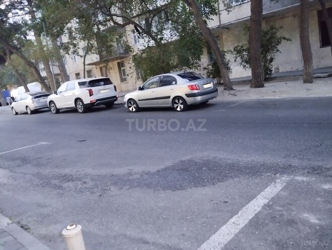 Kia Rio 2007, 327,330 km - 1.4 l - Bakı