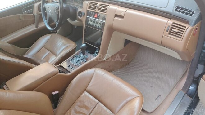 Mercedes E 280 1997, 350,000 km - 2.8 l - Bakı