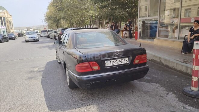 Mercedes E 280 1997, 350,000 km - 2.8 l - Bakı