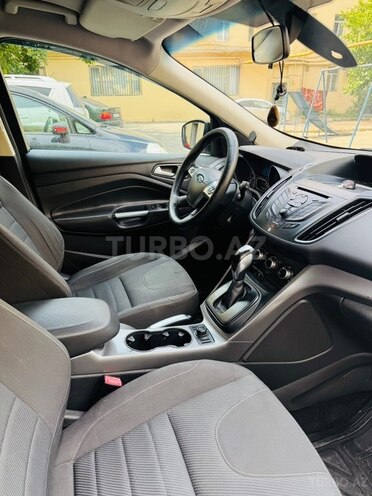 Ford Kuga 2013, 131,300 km - 1.6 l - Bakı