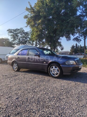 Mercedes C 180 1994, 421,153 km - 1.8 л - Quba