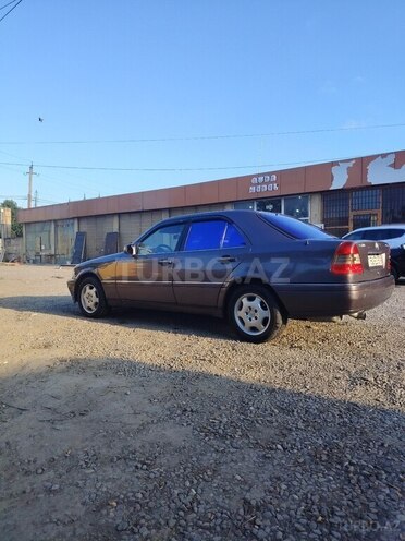 Mercedes C 180 1994, 421,153 km - 1.8 л - Quba
