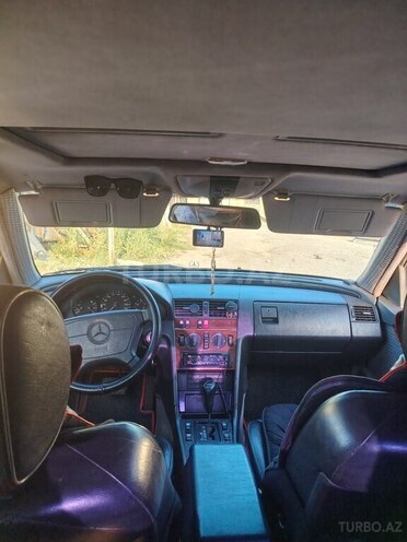 Mercedes C 180 1994, 421,153 km - 1.8 л - Quba