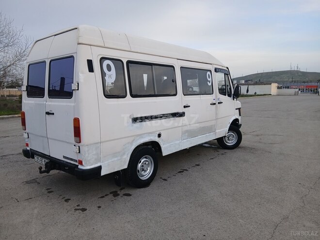 Mercedes 208 D 1994, 500,000 km - 2.3 л - Şirvan